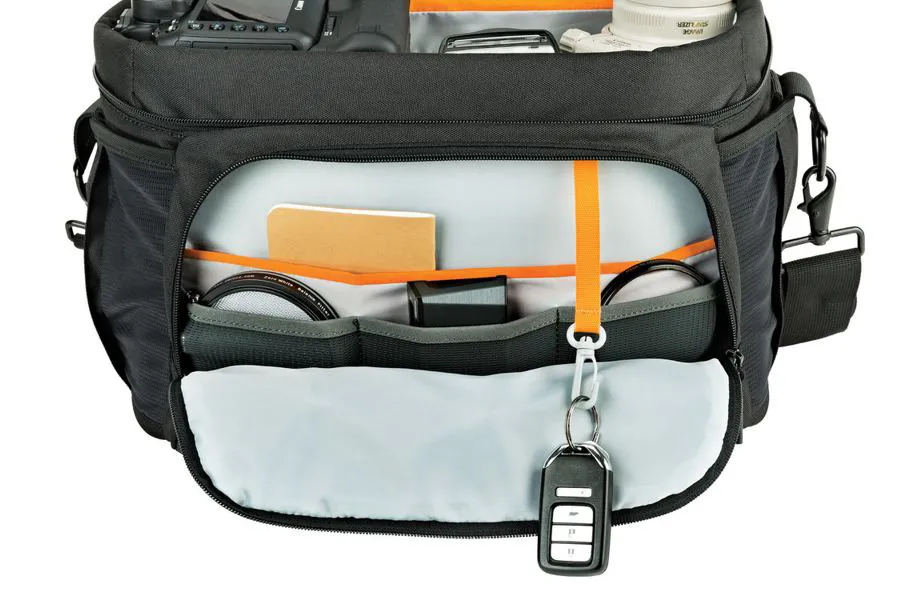 Torba Lowepro Nova 200 AW II